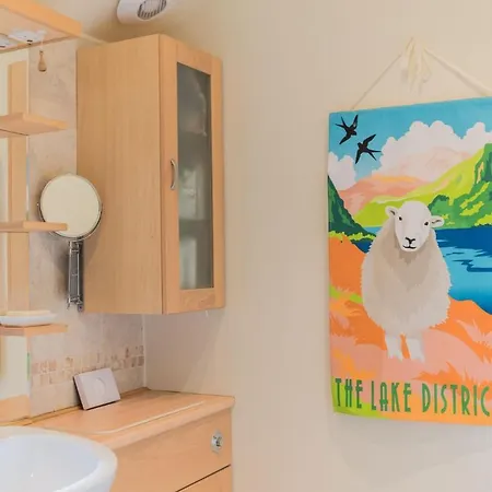 Slater Bob's Coppermines Valley Coniston